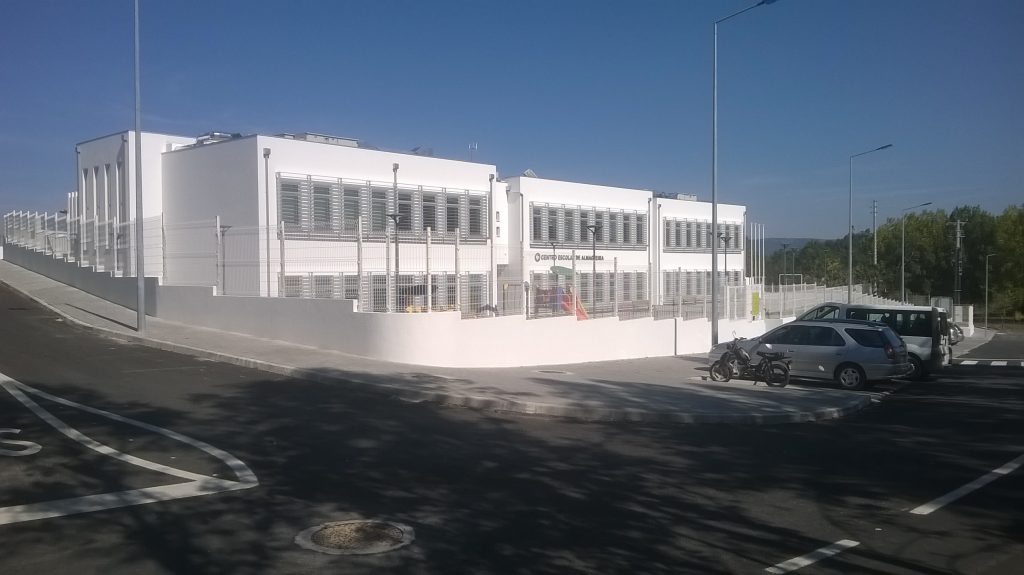 Centro Escolar da Almagreira construído pela Soteol em 2015